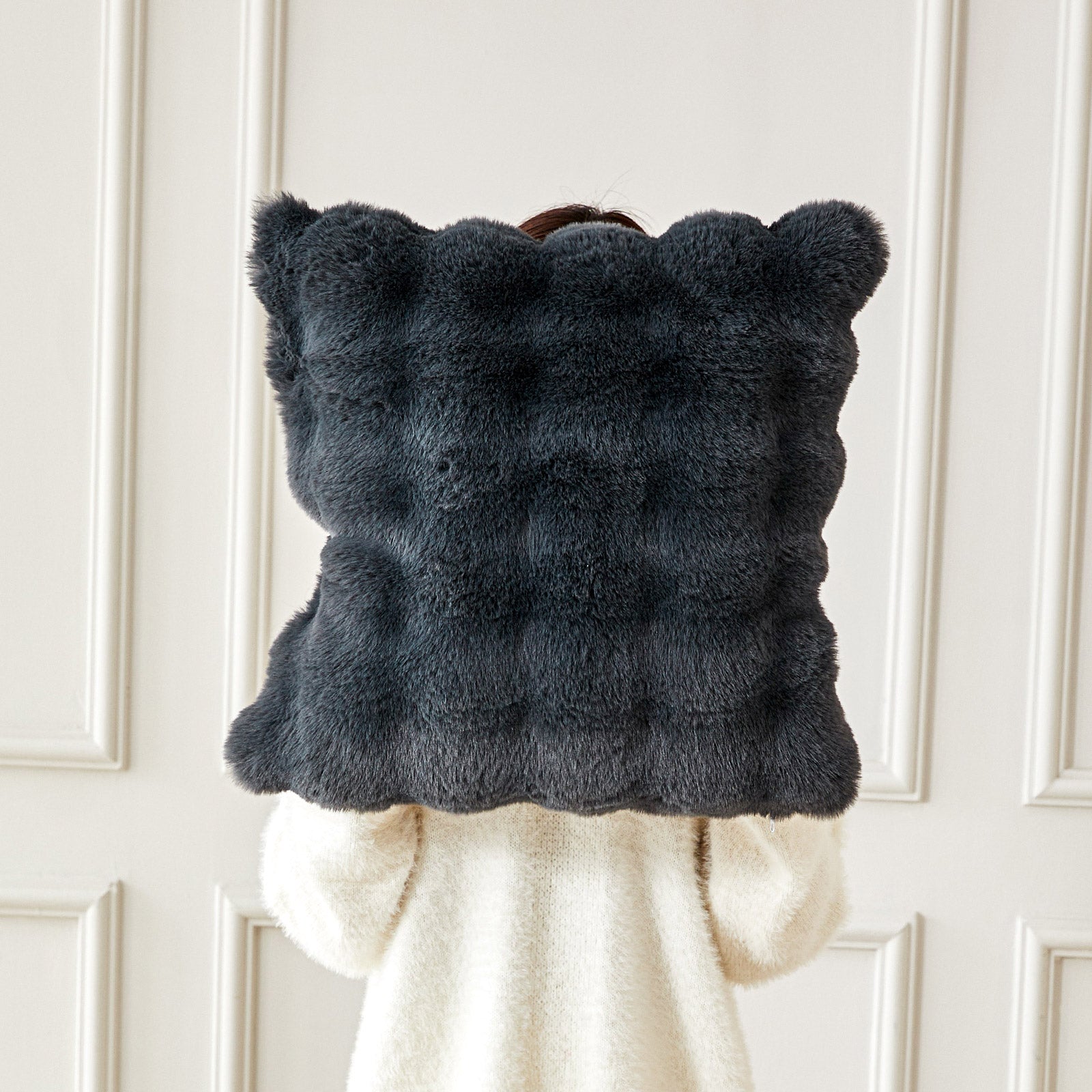 1pc Contemporary Throw Pillow Cover | Cozy Imitation Rabbit Plush | Zipper Closure | Autumn & Winter Home Decor (Cover Only)