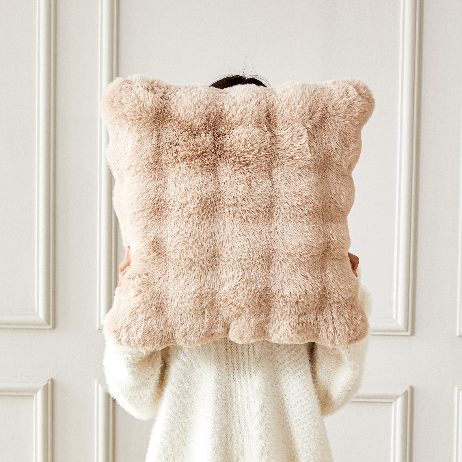 1pc Contemporary Throw Pillow Cover | Cozy Imitation Rabbit Plush | Zipper Closure | Autumn & Winter Home Decor (Cover Only)