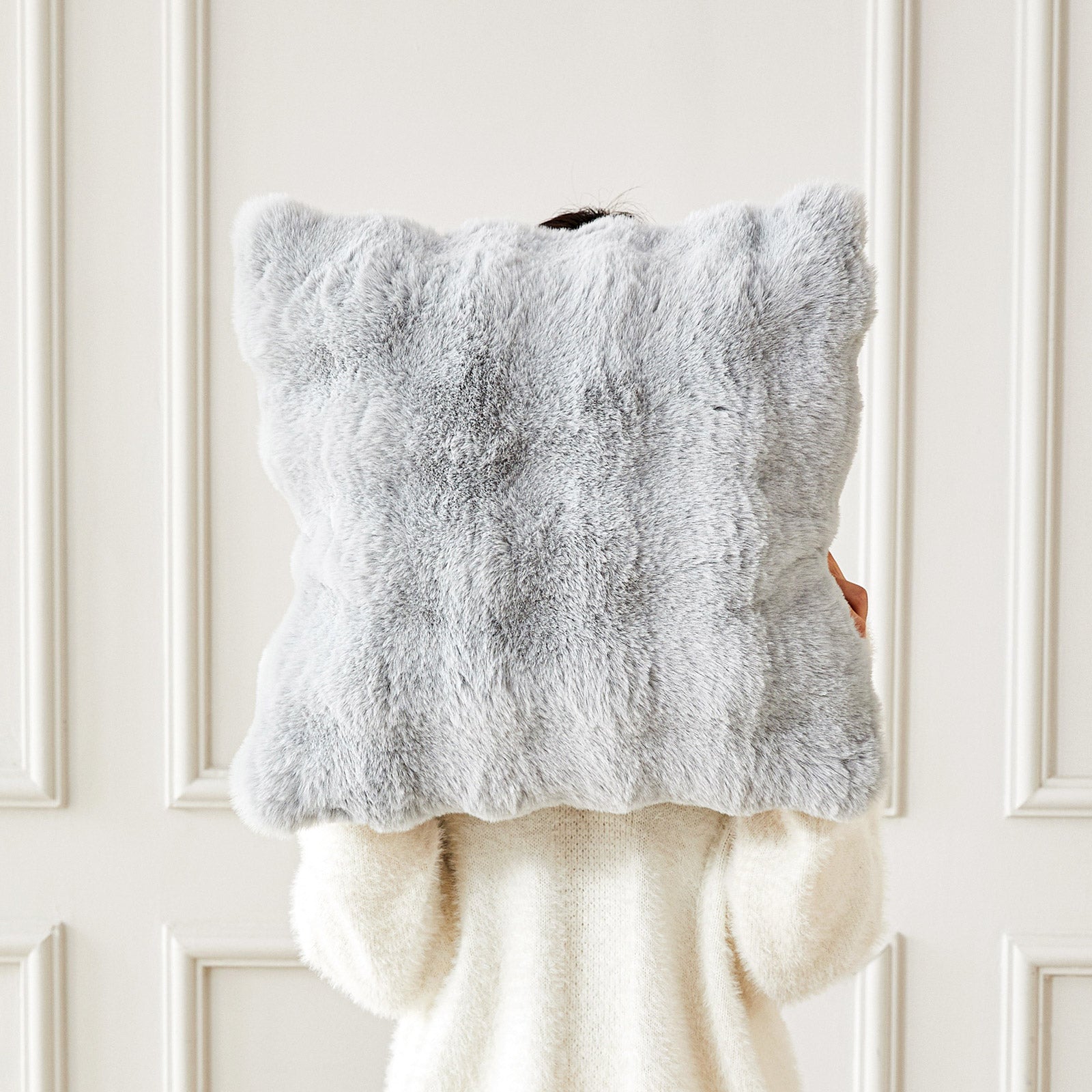 1pc Contemporary Throw Pillow Cover | Cozy Imitation Rabbit Plush | Zipper Closure | Autumn & Winter Home Decor (Cover Only)